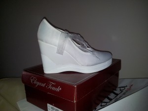 Nayadeth Anuncios gratis para novios en &Ntilde;u&ntilde;oa |  Zapatillas de novia regazza nuevas modelo katy, Zapatillas de novia regazza nuevas