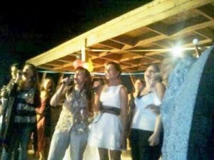 enrrique Anuncios gratis para novios en Santiago |  Dj karaoke para fiestas todo tipo de eventos empresa, fiestas , Cumplea&ntilde;os, comuniones, eventos de empresa, fiestas de barrios, fiesta
