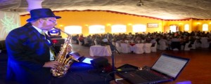 Claudio Rodriguez Osorio Anuncios gratis para novios en Santiago |  Saxofonista eventos, amenizar matrimonios, cenas o c&oacute;ctel, A su alcance
