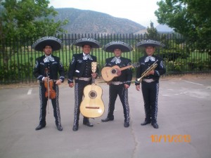 Mariachi Tierra Nueva Anuncios gratis para novios en Santiago |  Mariachis y serenatas a domicilio,pudahuel: 07-9617068 , !!! lideres en serenatas a domicilio:(022) 301 63 70 !!!