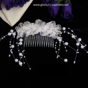 Gloria Rojas Anuncios gratis para novios en Santiago |  Tocados importados de de flores de organza nuevo, Tocados importados de usa de fina organza