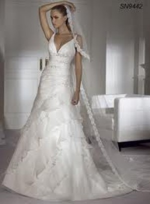 veronica/CLAUDIA Anuncios gratis para novios en Santiago |  Venta rebajada de vestidos de novia nuevos, Hermosos vestidos importados