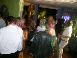 Jorge Ayala Anuncios gratis para novios en Maip&uacute; |  M&uacute;sica Para Fiestas, DJ, VJ, Iluminaci&oacute;n, Proyecci&oacute;n, Grabaci&oacute;n En Video, Matrimonios, Bautizos, Aniversarios, Cumplea&ntilde;os, Despedidas De Solteros(as)