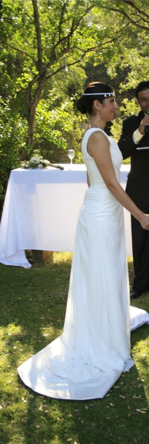 Juan Anuncios gratis para novios en Santiago |  Hermoso vestido de novia importado desde la india., Vestidos, novias, usados