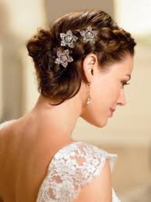 Yesenia Vasquez E. Anuncios gratis para novios en Providencia |  Estetica integral yve novias a domicilio , Yve novias peinados y maquillaje 