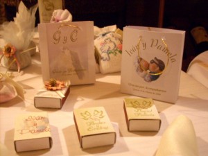 Marjorie Diaz M. Anuncios gratis para novios en Curic&oacute; |  accesorios de bodas y souvenirs para esa fecha especial., Taller Kintu Fiestas:aqiu encuentra cada recuerdo especial para regalar