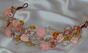 Silvana Anuncios gratis para novios en Santiago |  TOCADOS  DE  NOVIA  /  MADRINAS., Hairpins, Peinetas, Tiaras, Tocados.