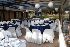 Cristina escobar Anuncios gratis para novios en Santiago |  Banqueria al alcance de sus medios, varios menus a eleccion , Cuento con un experimentado equipo de garzones y cocina:casamiento,