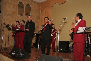 Jose Hormaz&aacute;bal R. Anuncios gratis para novios en Rancagua |  SONORA BANDA CLAVE, LA MEJOR MUSICA EN VIVO PARA TU MATRIMONIO