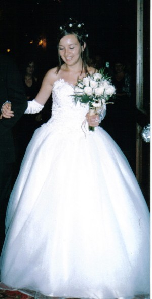ema valdes Anuncios gratis para novios en Antofagasta |  vendo vestido de novia, vestido de novia blanco $120.000