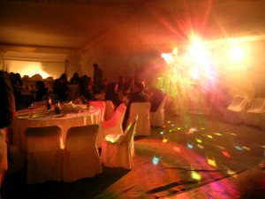 Jorge Ayala Anuncios gratis para novios en Santiago |  M&uacute;sica Para Fiestas, DJ, VJ, Sonido En Vivo, Iluminaci&oacute;n, Proyecci&oacute;n., Matrimonios, Bautizos, Aniversarios, Cumplea&ntilde;os, Despedidas De Solteros(as)