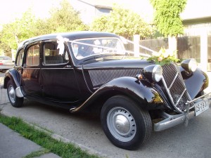 Alfredo Molina Anuncios gratis para novios en Vitacura |  TRANSPORTE PARA NOVIOS. MATRIMONIOS. INVITADOS, Vis&iacute;tanos en http://www.teletrans.cl   Arriendo de veh&iacute;culos cl&aacute;sicos, modernos.