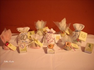 Marjorie Diaz M. Anuncios gratis para novios en Curic&oacute; |  Para tu matrimonio,bautizo ,baby shower o cualquier ocaci&oacute;n especial:, Taller KINTU FIESTAS prepara hermosos souvenirs,recuerdos y accesorios.