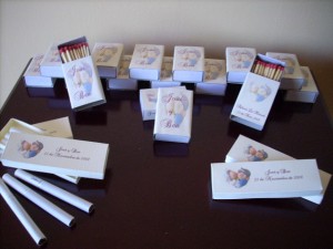 Marjorie Diaz M. Anuncios gratis para novios en Curic&oacute; |  Hermosos accesorios de mesa para eldia de tu boda., Taller KINTU FIESTAS lo hace para ti.