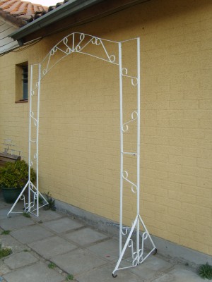 ARIADNA Anuncios gratis para novios en Santiago |  ARCO DE FLORES- NOVIAS , ARCO PARA FLORES-ARRIENDO