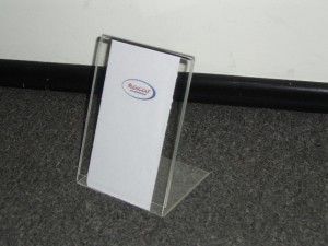 Jorge Castillo Anuncios gratis para novios en Santiago |  Porta menus, porta precios, porta folletos, displays acr&iacute;licos, Porta menu para mesas, porta precios de sobremesa, displays fotos