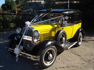 Francisco Olguin Anuncios gratis para novios en Vi&ntilde;a del Mar |  Arriendo Burrita para matrimonio,  Ford A 1930, Taxi color amarillo/negro, Burrita en excelente estado, interior de cuero, con chofer, Tipo taxi 