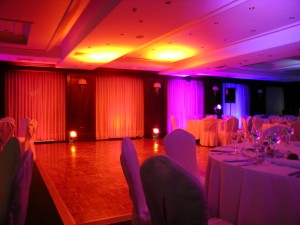 Jorge Ayala Villegas Anuncios gratis para novios en Santiago |  DJ, M&uacute;sica Para Matrimonios, Cumplea&ntilde;os , Discopeques, Fiestas 80s, Eventos, m&uacute;sica envasada y en vivo, amplificaci&oacute;n, iluminaci&oacute;n, data, plasma y m&aacute;s