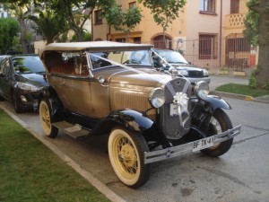 Ignacio Del Campo Anuncios gratis para novios en Vi&ntilde;a del Mar |  ARRIENDO AUTO ANTIGUO MATRIMONIOS VI&Ntilde;A DEL MAR Y VALPARA&Iacute;SO, Burrita Descapotable - Ford A Phaeton Deluxe 1931