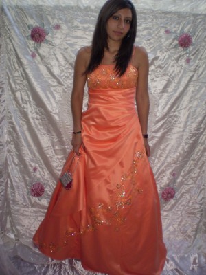 MARCELA MU&Ntilde;OZ Anuncios gratis para novios en La Reina |  ARRIENDO Y VENTAS   VESTIDOS DE FIESTA PAJES MADRINAS BODAS GALAS, TODO EL A&Ntilde;O, 