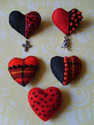  Anuncios gratis para novios en Santiago |  recuerdos en fieltro tu matrimonio�, corazones en fieltro O??? el dise&ntilde;o que tu personalizes lo realizo a mano 