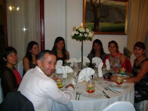 Roberto Anuncios gratis para novios en Puerto Montt |  BANQUETERIA R&M, Matrimonios, Bodas, Bautizos, Eventos Empresas.