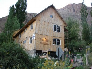 CABA&Ntilde;AS CORRECAMINOS Anuncios gratis para novios en Santiago |  UN MATRIMONIO INOLVIDABLE PARA PAREJAS AMANTES DE LA NATURALEZA, ARRIENDO DE CABA&Ntilde;AS Y RESTORANT  EN LA CORDILLERA A 90 K.M DE SANTIAGO