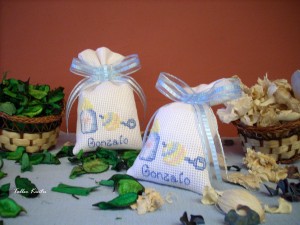 Marjorie Diaz  M. Anuncios gratis para novios en Curic&oacute; |  Souvenirs de Nacimiento,Tortas de pa&ntilde;ales y Canastillas de regalo., Kintu Fiestas lo lleva para ti en ese dia tan especial.