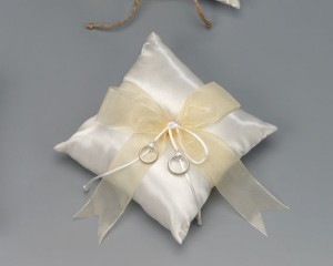 Rodrigo y Olivia Anuncios gratis para novios en Valdivia |  Partes de matrimonio, souvenirs toda ocacion,desarrollo de accesorios, Valdivia