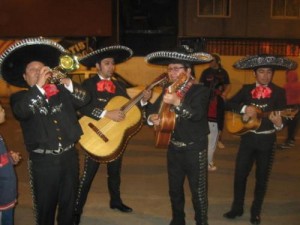 johnny luis ramirez Anuncios gratis para novios en Santiago |  mariachi charros serenatas , serenatas mariachis 