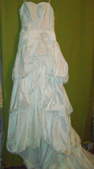 Ximena Anuncios gratis para novios en Santiago |  Vestido Nuevo Strapless , blanco, talla 38 - 42