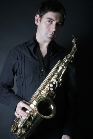 Juan Jos&eacute; G&oacute;mez Anuncios gratis para novios en Santiago |  M&uacute;sica de Saxof&oacute;n para Eventos y Matrimonios , Profesor de Artes Musicales y Saxofonista.