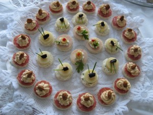 Tia Jaqui Anuncios gratis para novios en Santiago |  Coctel a domicilio a buenos precios sin descuidar la calidad 6032780, coctel para matrimonios Tia Jacqui, empanadas de coctel