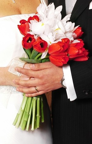 MAURICIO ROJAS Anuncios gratis para novios en Santiago |  ARREGLOS FLORALES, RAMOS DE NOVIA, CENTROS DE MESA, DESPACHO A DOMICILIO, DECORACION MATRIMONIOS E IGLESIAS