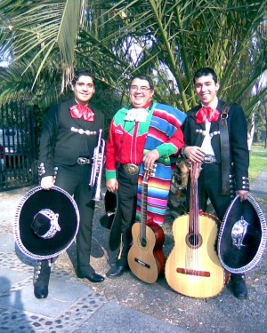 Alejo Allende Orellana Anuncios gratis para novios en Vi&ntilde;a del Mar |  El mariachi tecalitlan de Chile 9-7181780., Serenata servicio de mariachis  Servicio de serenatas servicio de charros