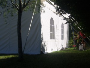 JORGE RODRIGUEZ .C. Novios y novias en Valdivia |  ARRIENDO DE CARPAS  Y  VAJILLERIA, ARAUCANOEVENTOS  FABRICA CARPAS -VAJILLERIA 