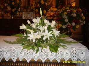 MAURICIO ROJAS Anuncios gratis para novios en Santiago |  ARREGLOS FLORALES, RAMOS NOVIA, CAMINOS DE LUZ, DESPACHO DOMICILIO, CAMINOS DE LUZ, PEDESTALES, ATRILES** MAURICIO ROJAS**