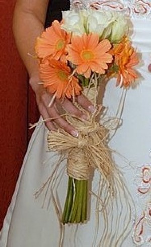 MAURICIO ROJAS Anuncios gratis para novios en Santiago |  RAMOS NOVIA, ARREGLOS FLORALES, DECORACION IGLESIAS, DESPACHO DOMICILIO, CAMINOS DE LUZ, ATRILES, PEDESTALES, CENTROS DE MESA **MAURICIO ROJAS*