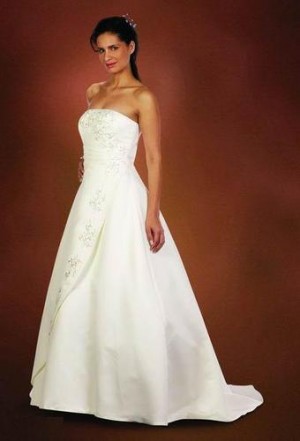 Pamela P&eacute;rez Anuncios gratis para novios en Santiago |  Vendo Hermoso Vestido De Novia Talla XL Completo, .