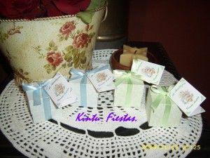 Marjorie Diaz M. Anuncios gratis para novios en Curic&oacute; |  Bellas cajitas para Bautizos y eventos Infantiles., Las hacemos aqui en Kintu Fiestas de Curic&oacute;.