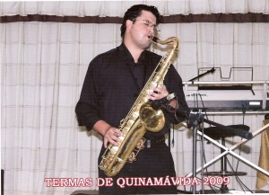 Herbert Villanueva Morales Anuncios gratis para novios en Talca |  Saxofonista, Saxo.