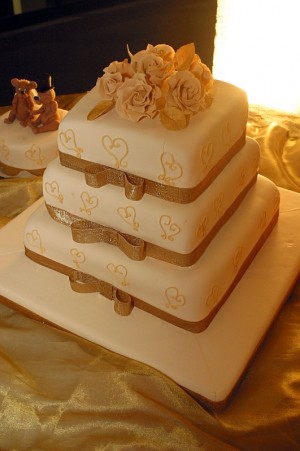 Gwendoline L. Jacque Anuncios gratis para novios en La Cisterna |  Tortas De Novios, Tortas para Novios, Matrimonios y toda ocasi&oacute;n
