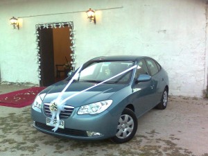 Juan Roberto Gonzalez Novios y novias en La Florida |  Arriendo Auto para Matrimonios - Con chofer - Hyundai Elantra 2008 Full, En todo Santiago y alrededores - $50.000