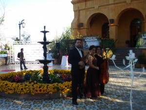 C&M Musicos Asociados producciones corales e instrumentales  Anuncios gratis para novios en Santiago |  Coro, coro matrimonio, coro para novios,092520393, coro, coral, cantantes , coro para matrimonio, coro y cantantes profesionales,coro, cantantes, coral