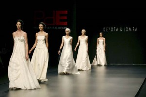 Antonella Novias Anuncios gratis para novios en Vi&ntilde;a del Mar |  SE ARRIENDAN EXCLUSIVOS VESTIDOS DE NOVIA IMPORTADOS VI&Ntilde;A DEL MAR VALPARAIS, VI&Ntilde;A DEL MAR, VALPARAISO Y ALREDEDORES