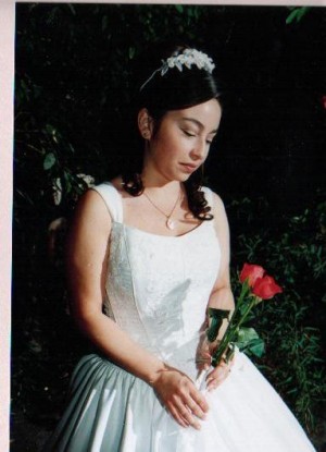 Cristina Anuncios gratis para novios en Santiago |  Vendo Vestido de Novia Talla 38-40, Dise&ntilde;o de Casa Blanca