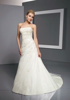 Carolina G&oacute;mez Ceballos Anuncios gratis para novios en Santiago |  Vendo vestido de novia nuevo, $480.000.