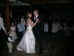 Jorge Ayala V. Anuncios gratis para novios en San Miguel |  DJ, VJ, Iluminaci&oacute;n, LED, L&aacute;ser, Humo, Lanza Confetti, Sonido En Vivo., matrimonios, aniversarios, bautizos, cumplea&ntilde;os, fiestas y eventos en gral