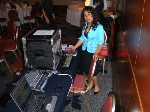 Pepe Mora Anuncios gratis para novios en Vi&ntilde;a del Mar |  Arriendo Sonido, Iluminaci&oacute;n para Matrimonios con DJ, Equipos de Marca, A&ntilde;os de Experiencia en Matrimonios-Valores Oferta Novios Falabella y Ripley