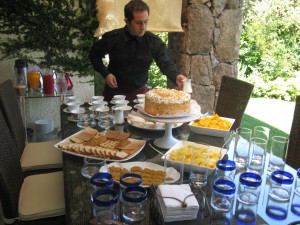 Leonardo Inostroza Corval&aacute;n Anuncios gratis para novios en Las Condes |  Banquetes & Eventos Leonardo Inostroza Corval&aacute;n, C&oacute;ctel y Cenas a Domicilio adem&aacute;s de Producci&oacute;n Completa de Matrimonios